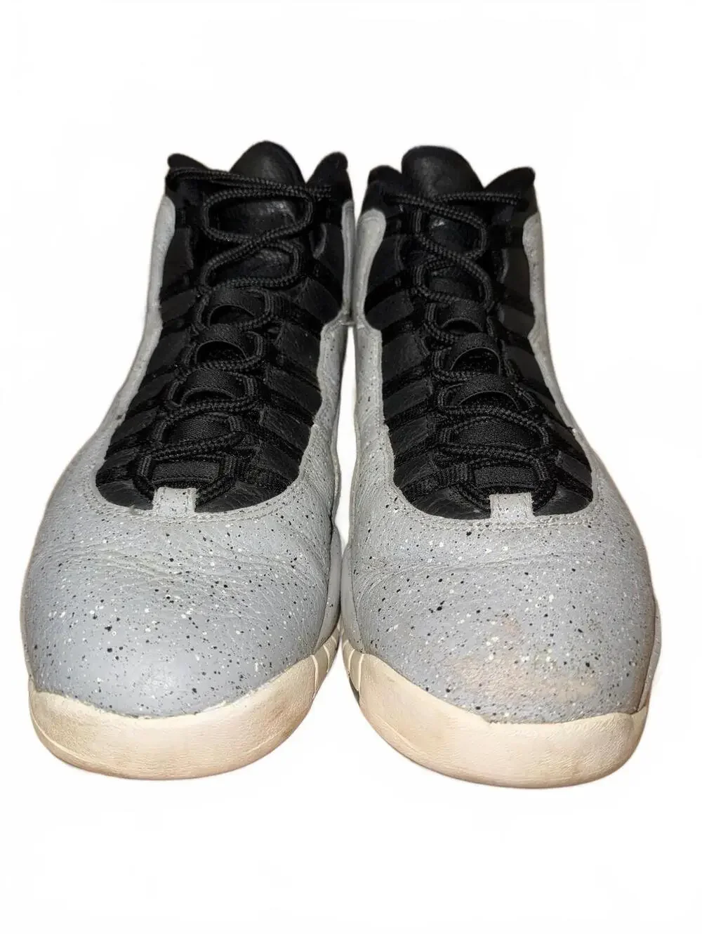 Men’s Jordan Retro 10 “cement grey”basketball shoes size 13
